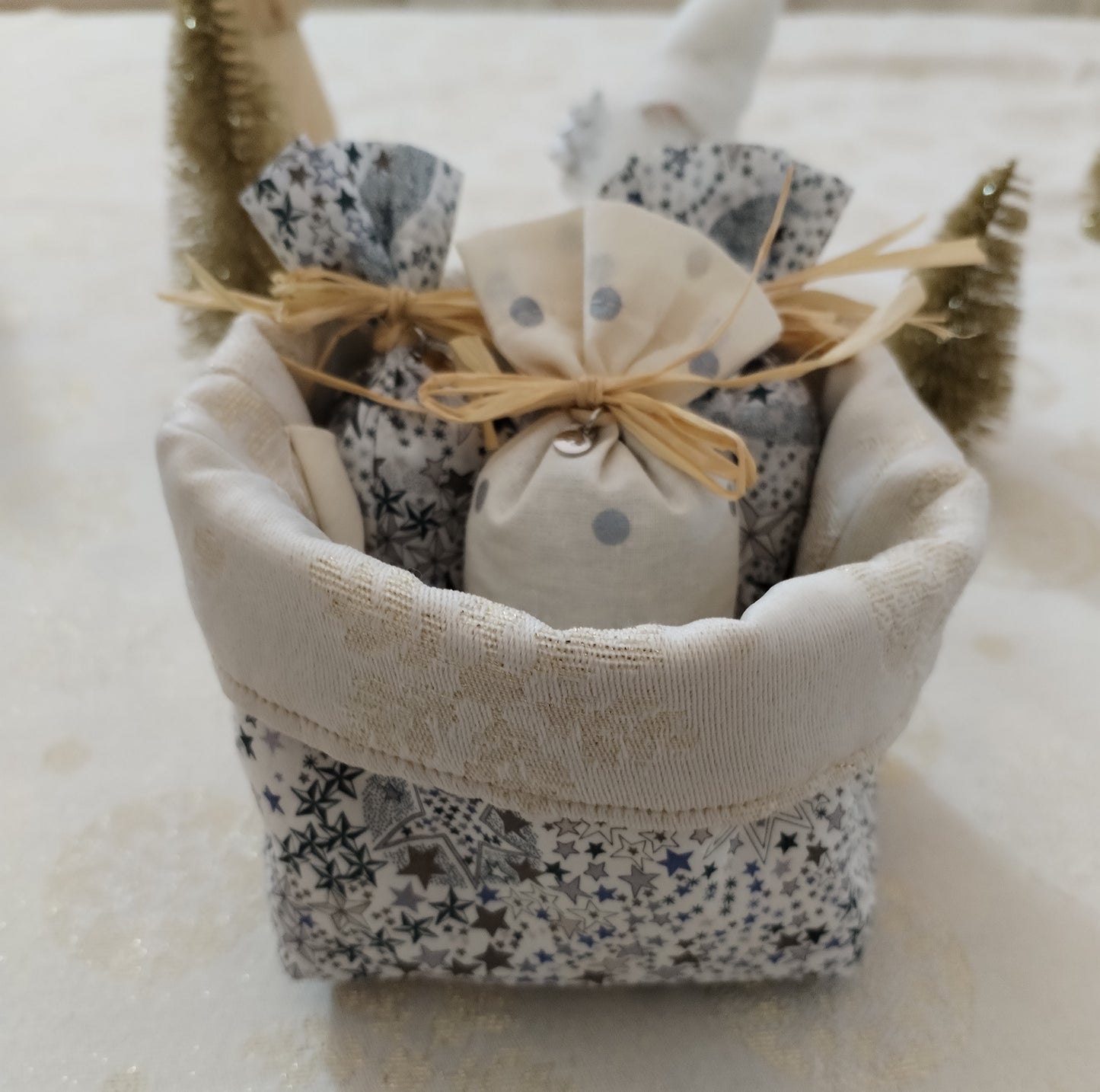 Petits paniers réversibles et sachets de lavande
