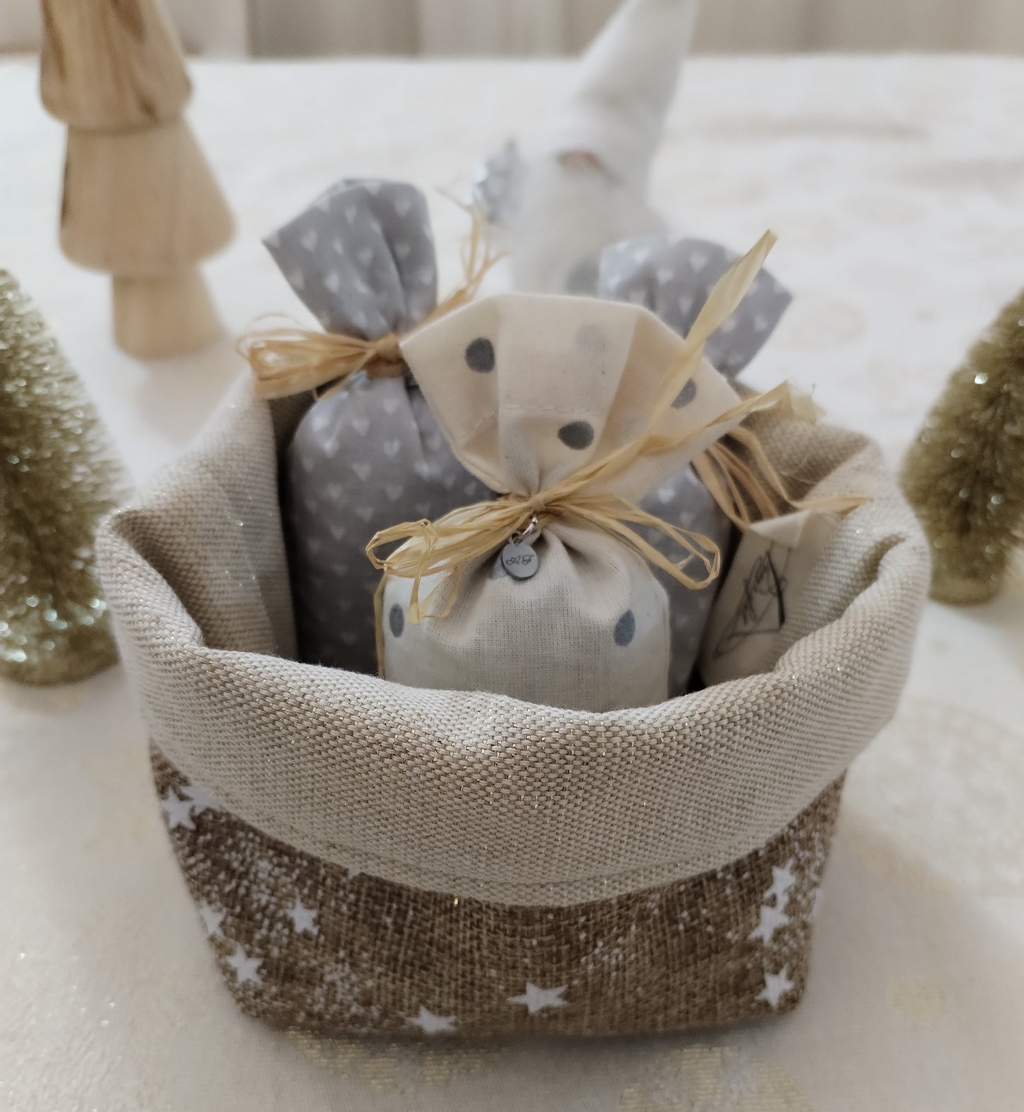 Petits paniers réversibles et sachets de lavande